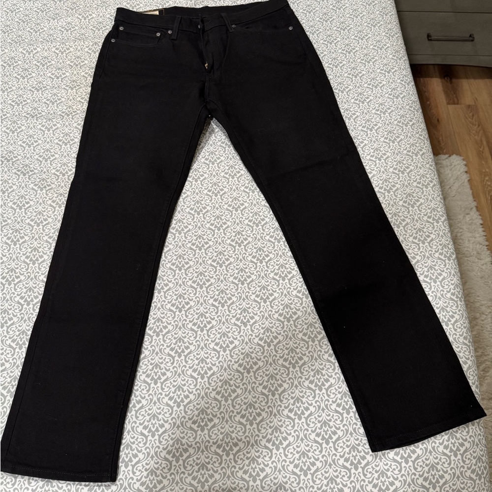 Levi's Men's Straight Black Jeans